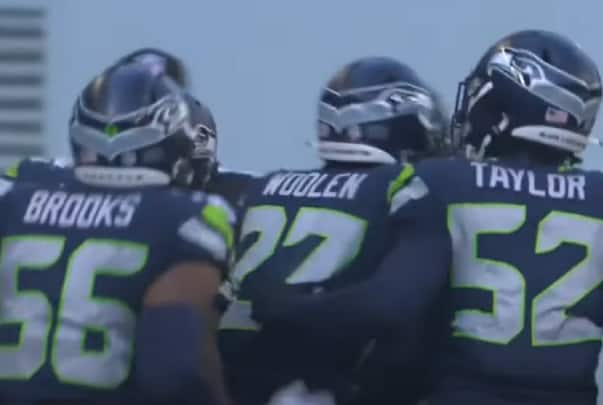 Seahawks put Travis Homer (ribs) on IR