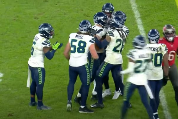 Seattle Seahawks Dud and Stud of Game 10 vs. Tampa